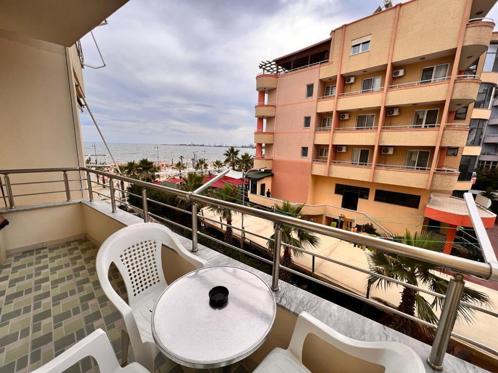 H&G Seaview Apartments Durrës Exterior foto